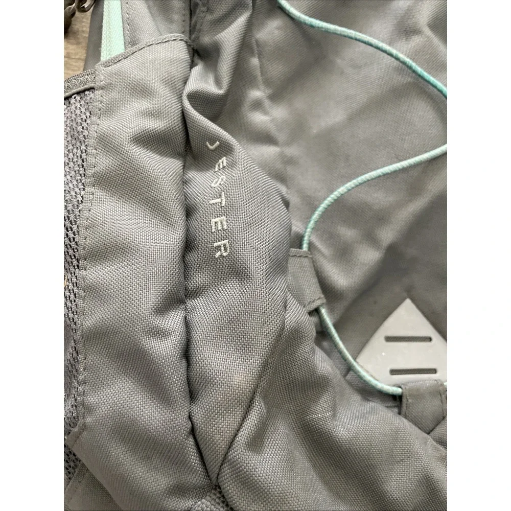 THE NORTH FACE Jester Everyday Laptop Travel Hiking Gray Backpack